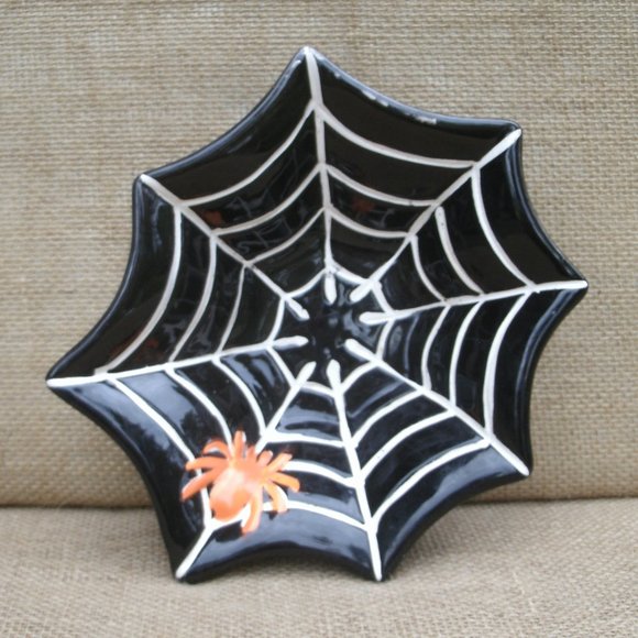 Vintage Spider Web Ceramic Dish Bowl - Picture 1 of 16